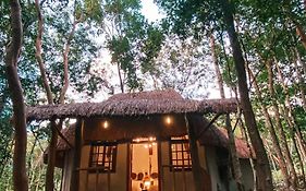 Hotel Cabanas Aldea Maya